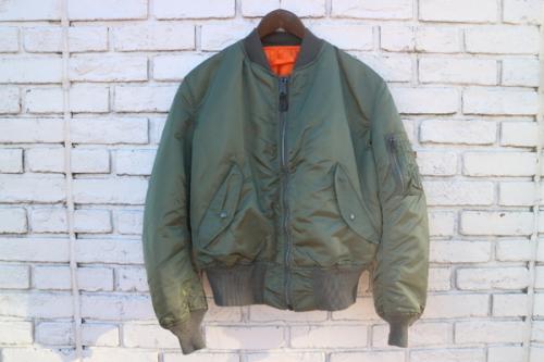 ファッションの古着