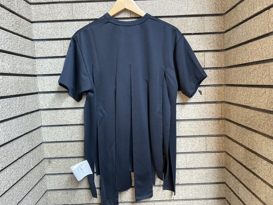 CDG COMME des GARCONS/シーディーシーコムデギャルソン】より短冊