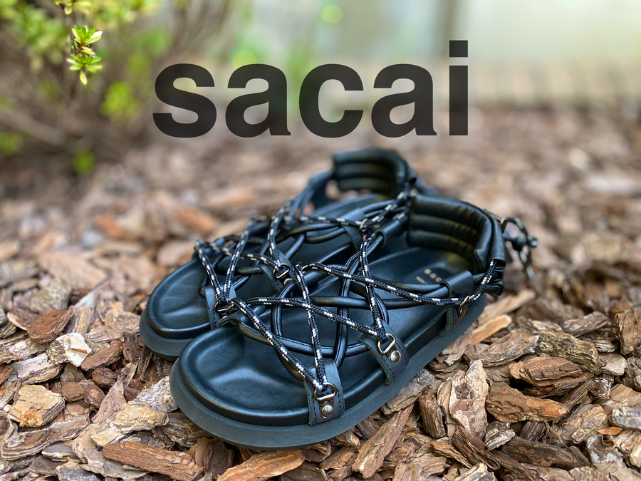 人気ブランド【sacai/サカイ】よりダブルレースアップサンダルを買取