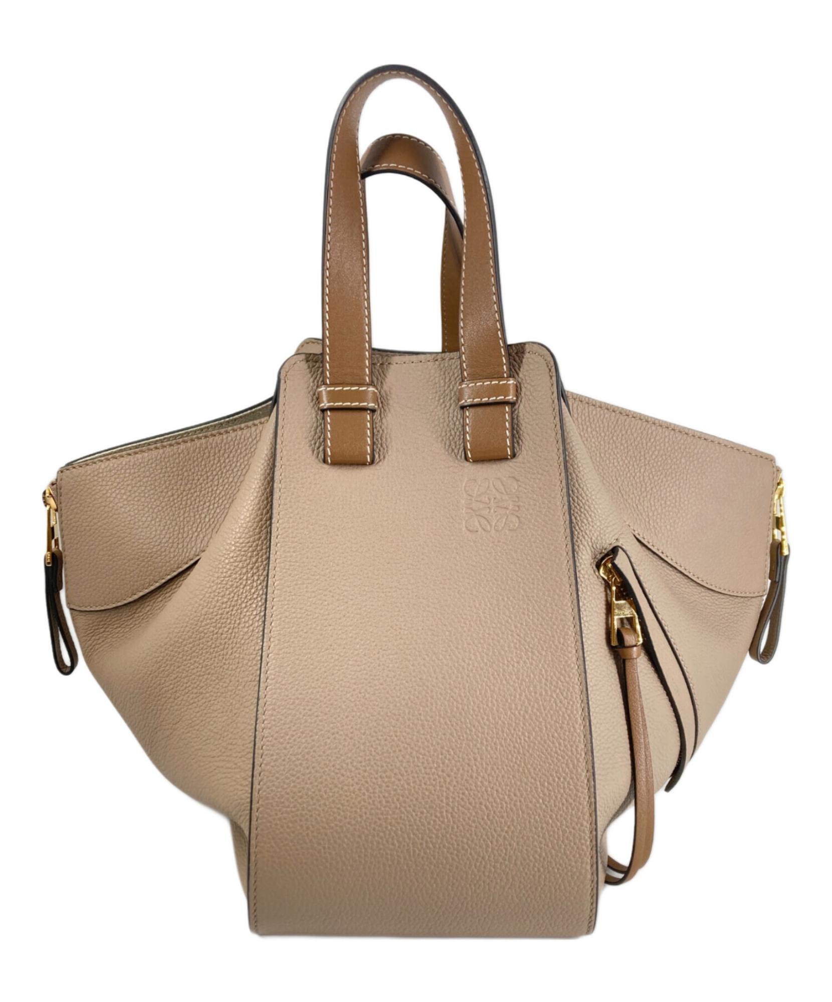 LOEWE / ロエベ】ハンモックバッグ スモール | 変幻自在なフォルムが 