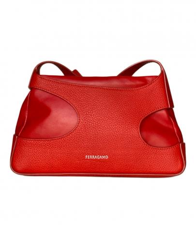 「ラグジュアリーブランドのFerragamo 」