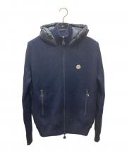 「ラグジュアリーブランドのMONCLER 」
