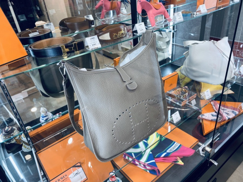 トレファクスタイル三宿店ブログ画像４