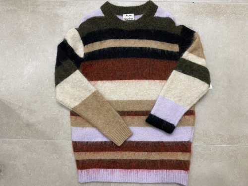 acne studiosのアクネストゥディオズ