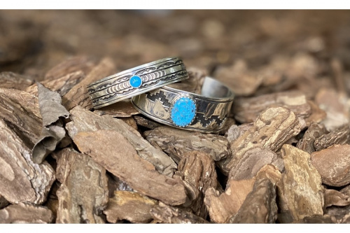 レアアイテムのDINEH