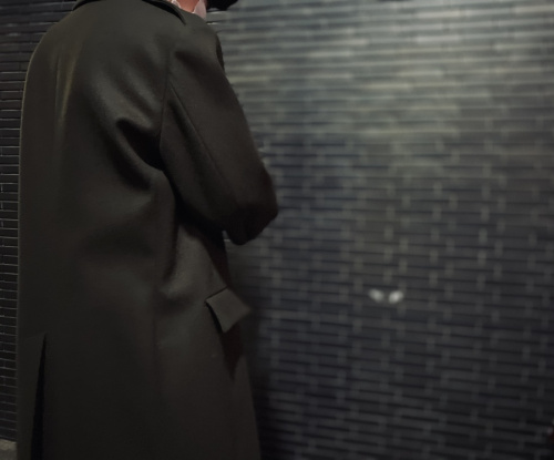 ダブルブレストマキシコートのメンズ