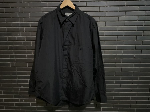 ヨウジヤマモトプールオムのカラーデザインシャツ