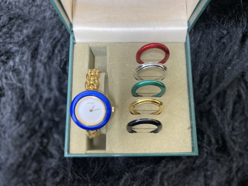 グッチのチェンジベゼル