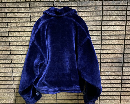 パメオポーズのエコファーライダースジャケット