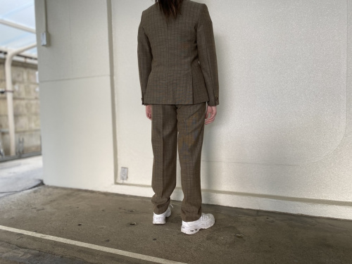 マックスマーラのピークトラベルダブルセットアップ