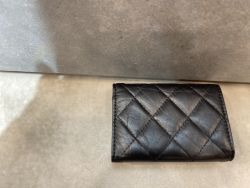 シャネルの財布
