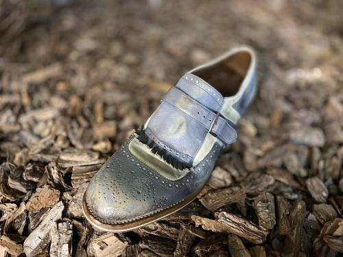 SHANGHAIのレザーシューズ