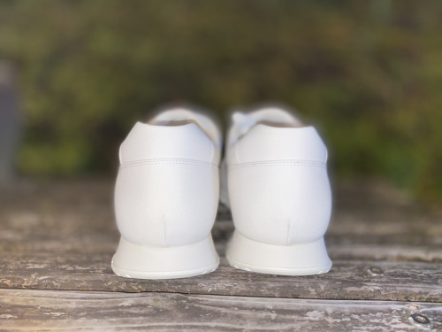 プラダスポーツのローカットスニーカー