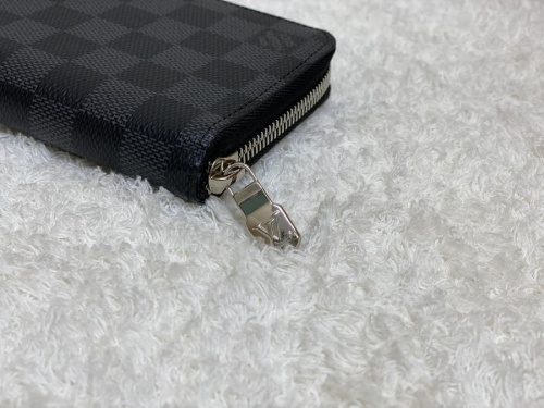 ジッピーウォレットのメンズ