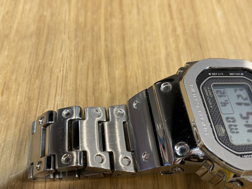 カシオ ジーショックのGMW-B5000D-1J