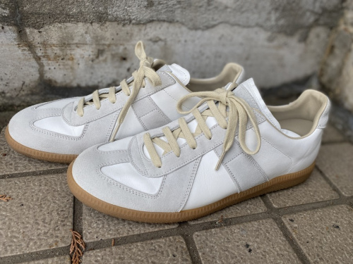 メゾンマルジェラのジャーマントレーナー