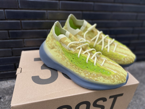 YEEZY BOOST 380のイージーブ-スト 380