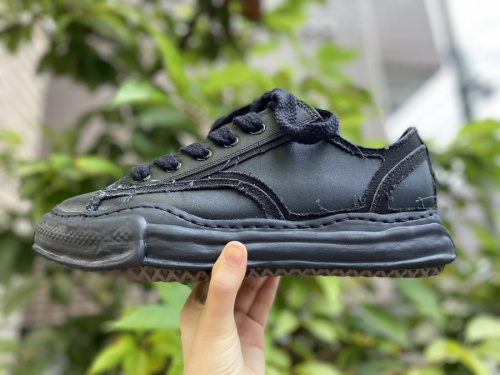 MIHARA YASUHIROのデビロック