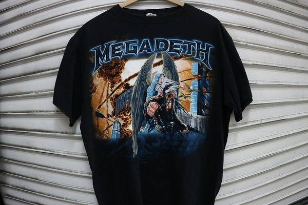 中古でも希少な2pac Vintage Tシャツ入荷 2017 05 23発行