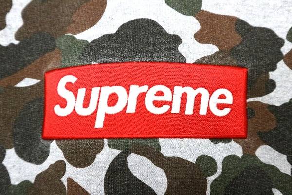 SUPREME（シュプリーム）】 2017SS Sleeve Patch Hooded Sweatshirt 