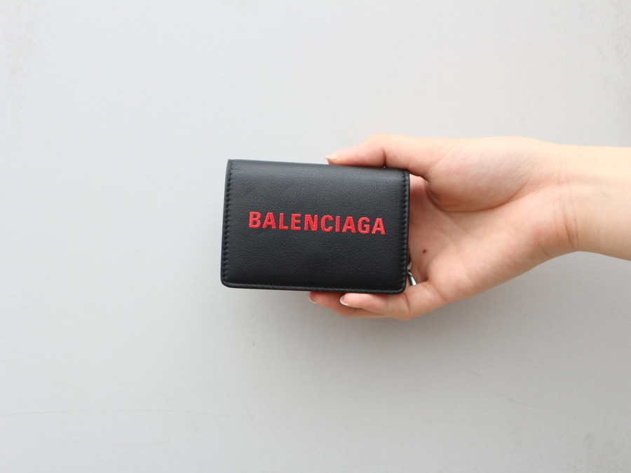 BALENCIAGA/バレンシアガ】から ミニウォレット/財布が入荷！[2019.07