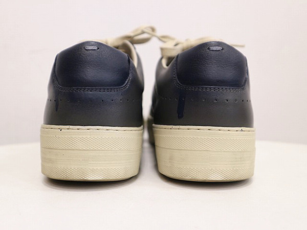 本日はMaison Margiela/メゾン マルジェラから ローカット