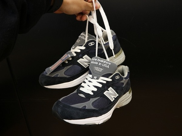 new balance/ニューバランス から 人気スニーカー993入荷です 