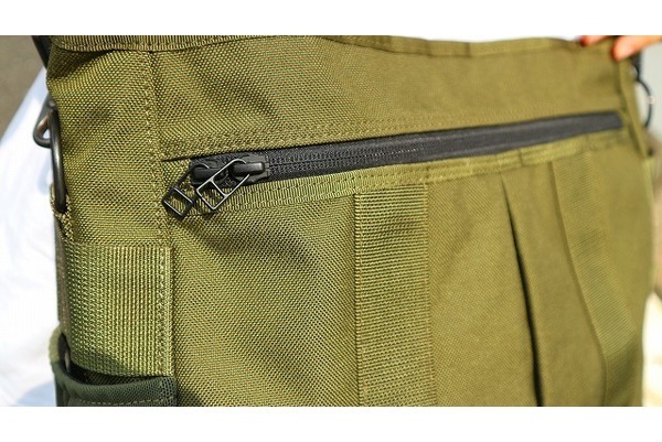 PORTER /ポーター】からPALS ショルダーバッグ入荷です