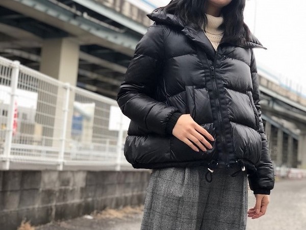 新品　LITTLE BLACK ショートダウン