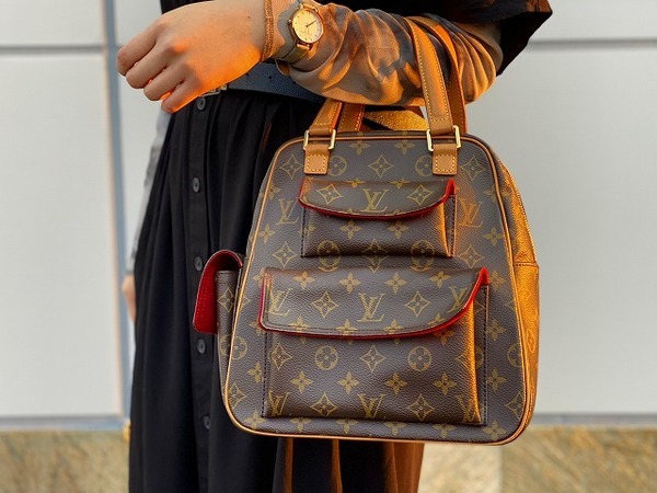 【美品】ルイヴィトン（モノグラム）エクサントリシテ　VUITTON