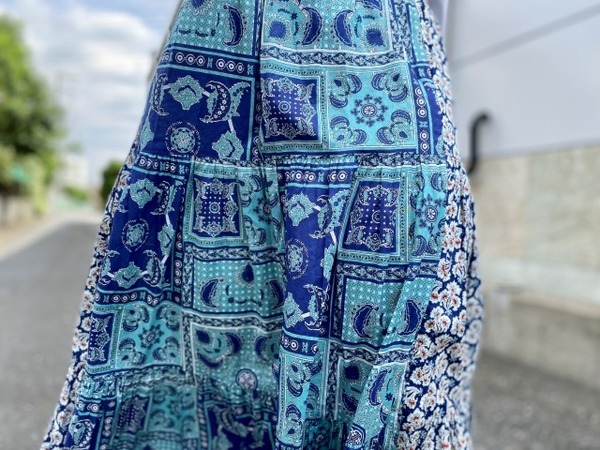 IENA LA BOUCLE/イエナ ラ ブークル】からスカーフプリントブロック  