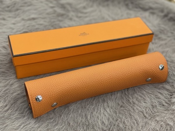 HERMES/エルメス】からヴィド・ポッシュ ミーズ・エ・ルランス買取入荷
