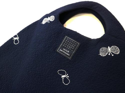 mina perhonen/ミナ ペルホネン】からchouchoエッグバッグ入荷です