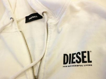 「インポートブランドのDIESEL 」