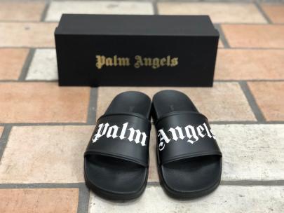 「ストリートブランドのPalm Angels 」