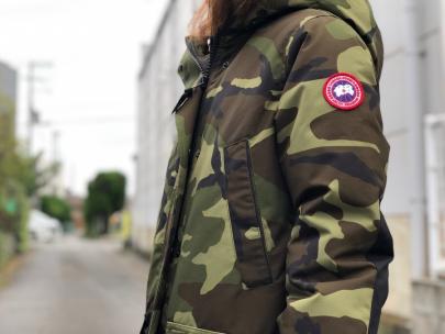 「インポートブランドのCANADA GOOSE 」