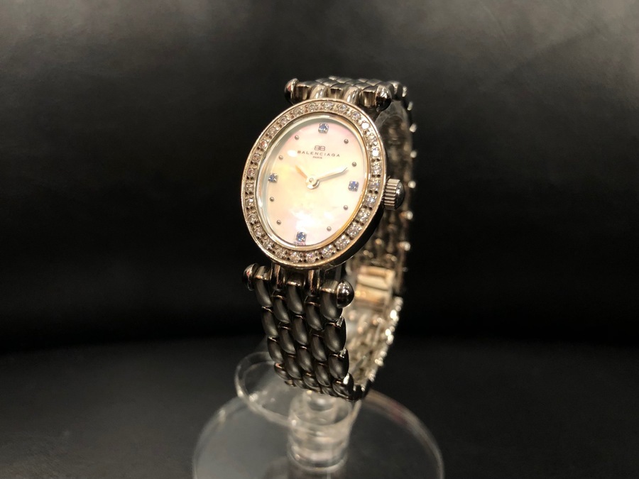 BALENCIAGA/バレンシアガ】よりクォーツ腕時計入荷です