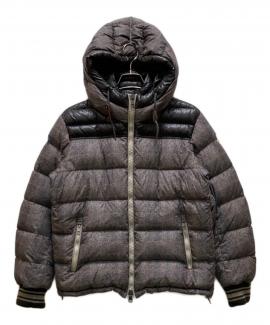 「ラグジュアリーブランドのMONCLER 買取入荷 」
