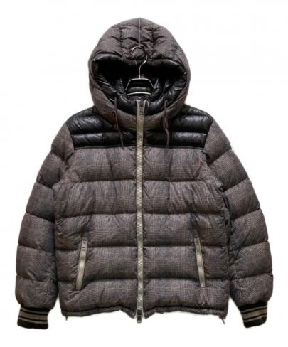 「ラグジュアリーブランドのMONCLER 買取入荷 」