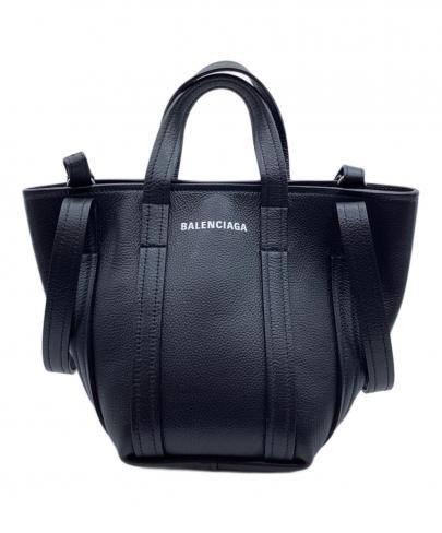 「ラグジュアリーブランドのBALENCIAGA 」