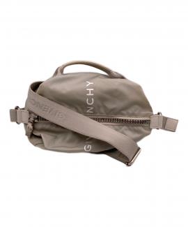 「インポートブランドのGIVENCHY 」