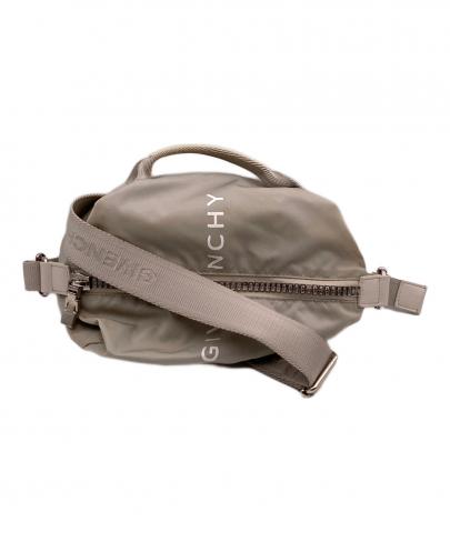 「インポートブランドのGIVENCHY 」