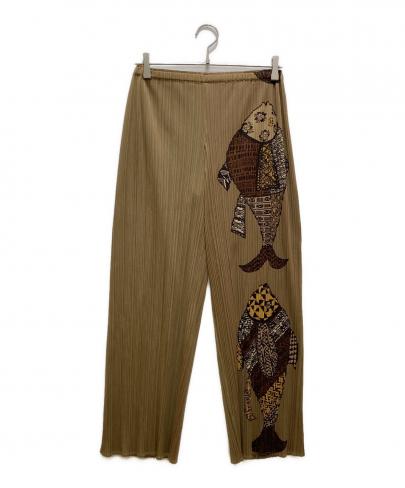 「ドメスティックブランドのPLEATS PLEASE 」