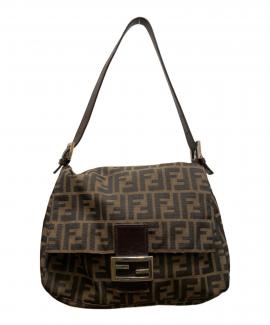 「ラグジュアリーブランドのFENDI 」