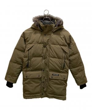「アウトドアブランドのCANADA GOOSE 」