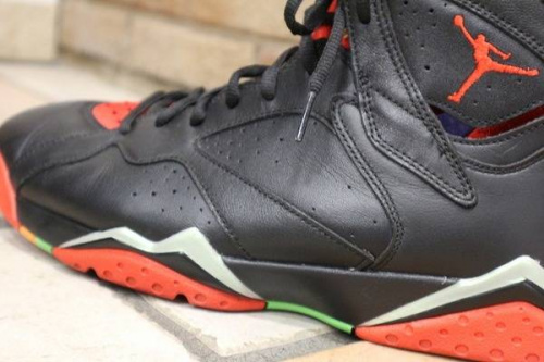 古着のスニーカー