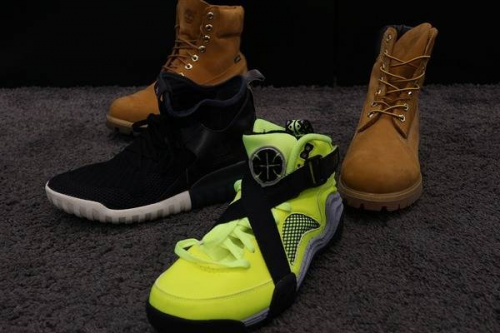 メンズのシューズ