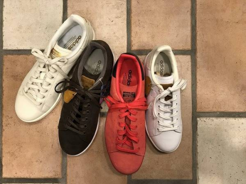 スタンスミスのadidas
