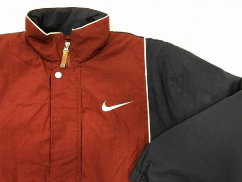 ヴィンテージのNIKE