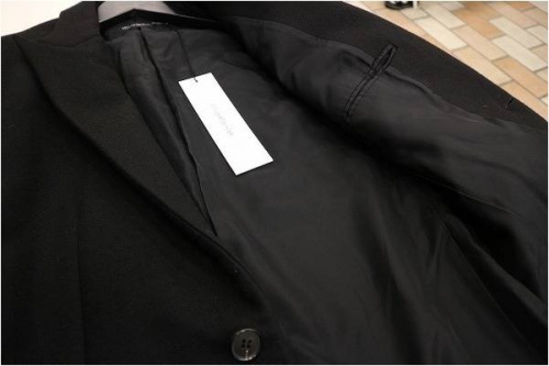 DRESSEDUNDRESSEDの与野